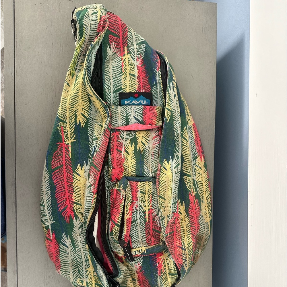 Feather Print Kavu Backpack